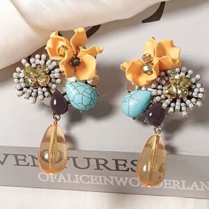 Floral Yellow Crystal Gemstone Drop Earrings